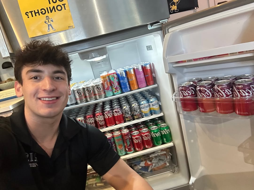 \ud83e\udd76 Our WOW fridge is stocked and ready! Swing by for a tour and grab your favorite drink or sweet treat \u2014 you deserve it! \u2728 