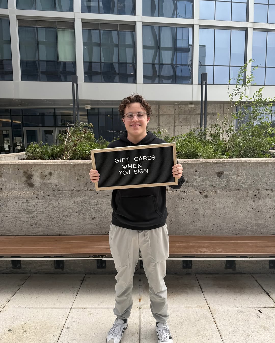 Your future home and a gift card? Sounds like a win-win! \ud83c\udf89 Sign today at Rise \u2014 limited-time offer!