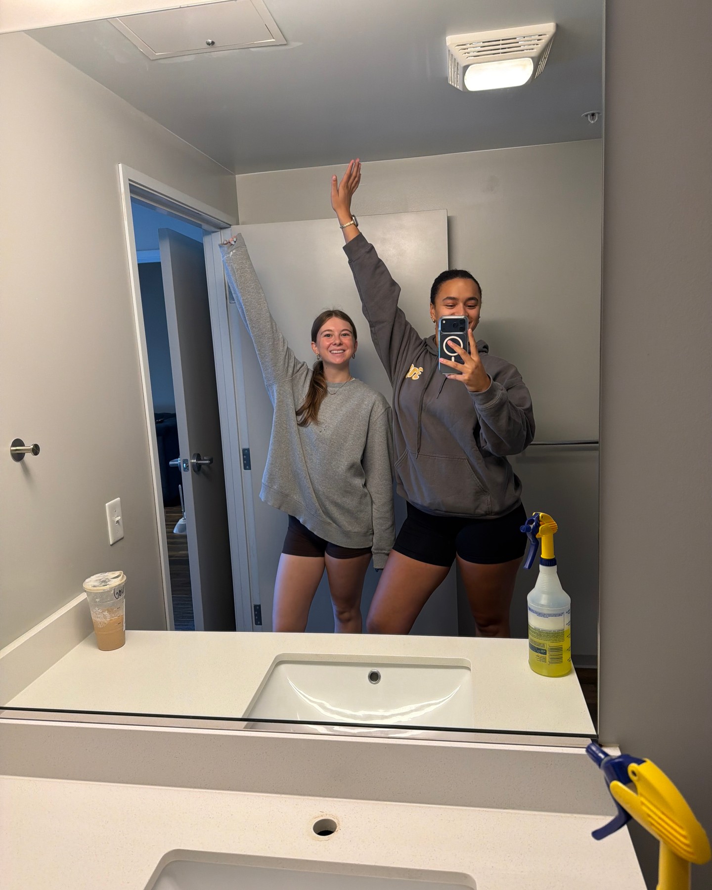 WHO'S READY FOR MOVE-IN?! The countdown is officially OVER —…