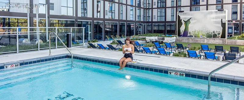 Courtyard pool at Rise at Riverfront Crossings