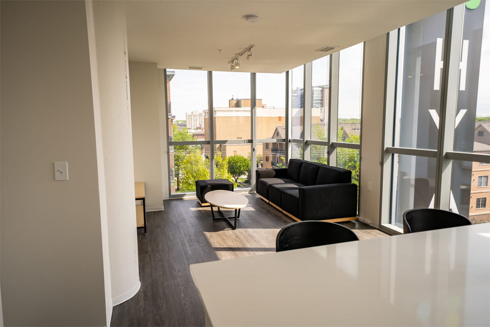 Flats Photo Gallery RISE at Riverfront Crossings